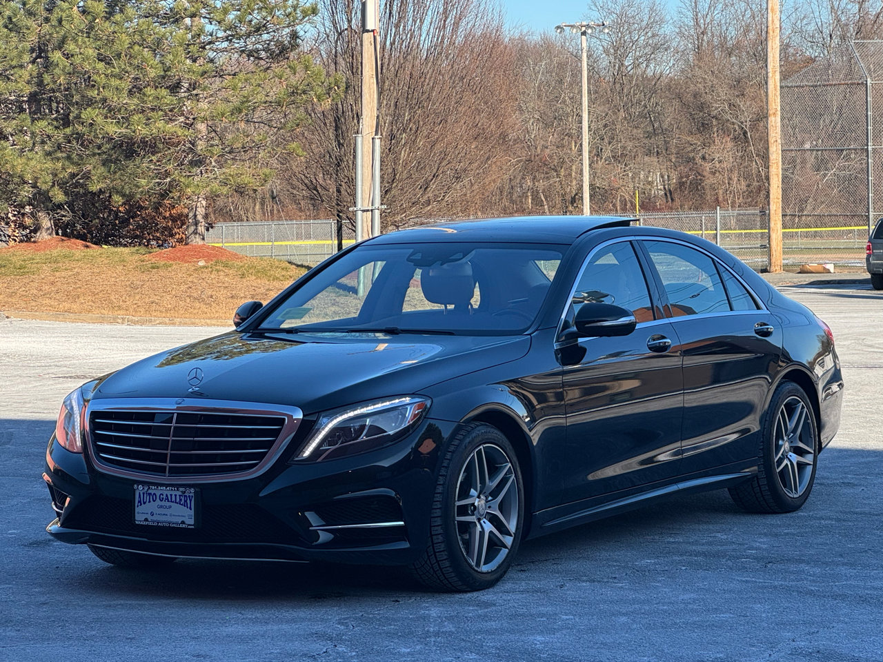 Used 2015 Mercedes-Benz S 550 4MATIC Sedan image 3