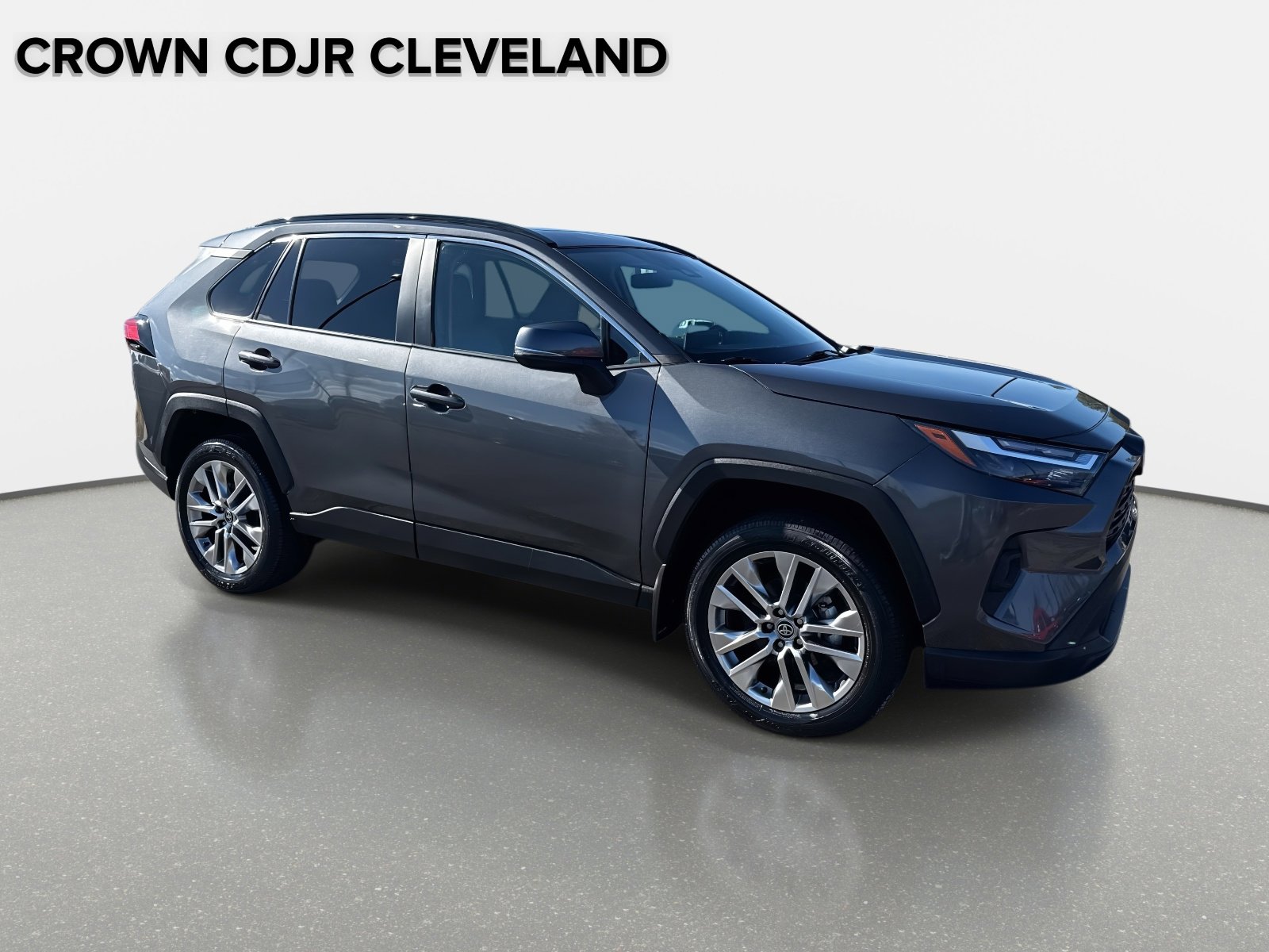 Used 2024 Toyota RAV4 XLE Premium image 2