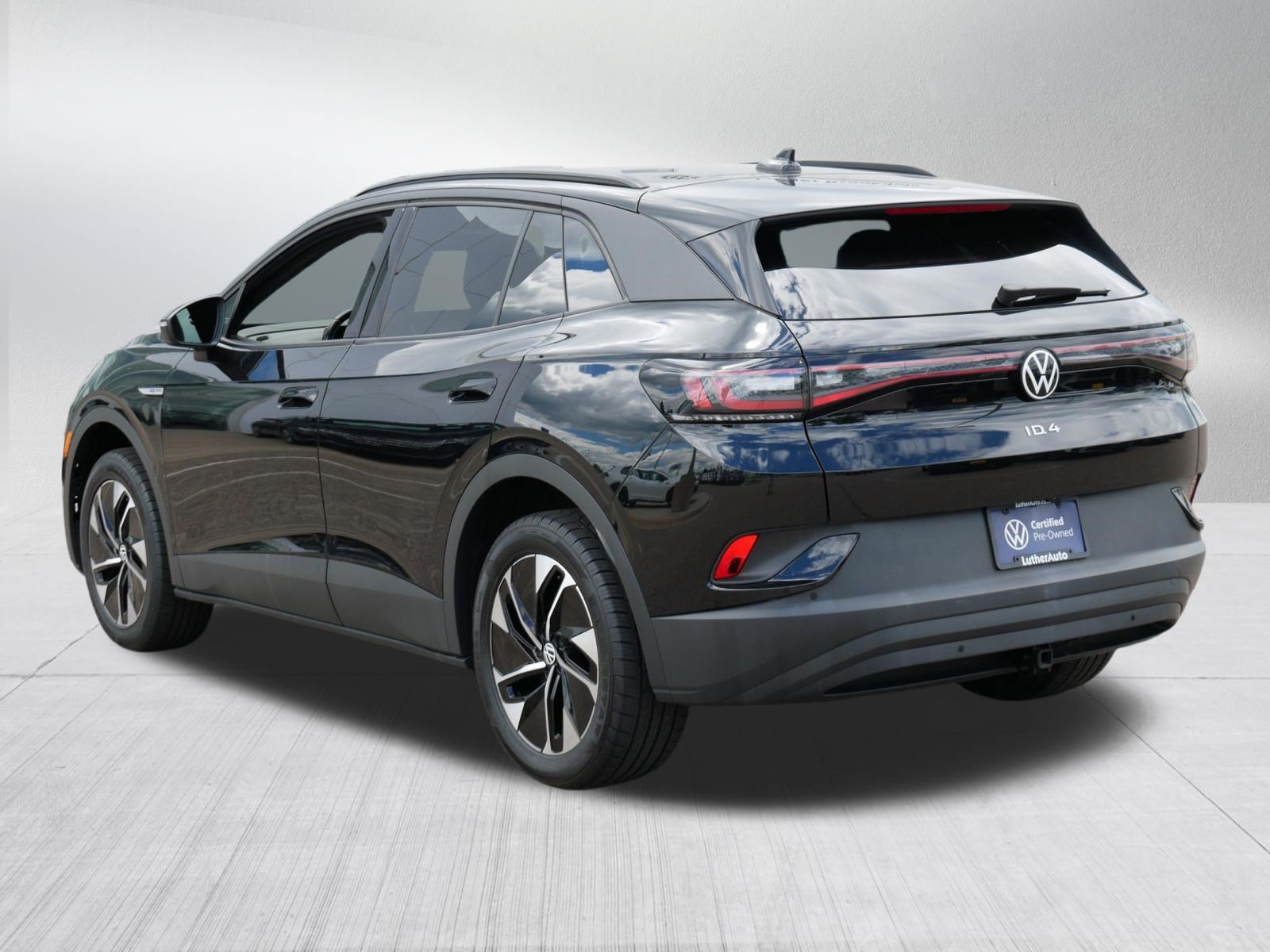 Used 2022 Volkswagen ID.4 Pro AWD/4WD image 5