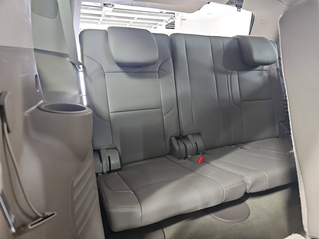 Certified 2016 GMC Yukon SLT w/ Open Road Package AWD/4WD image 15