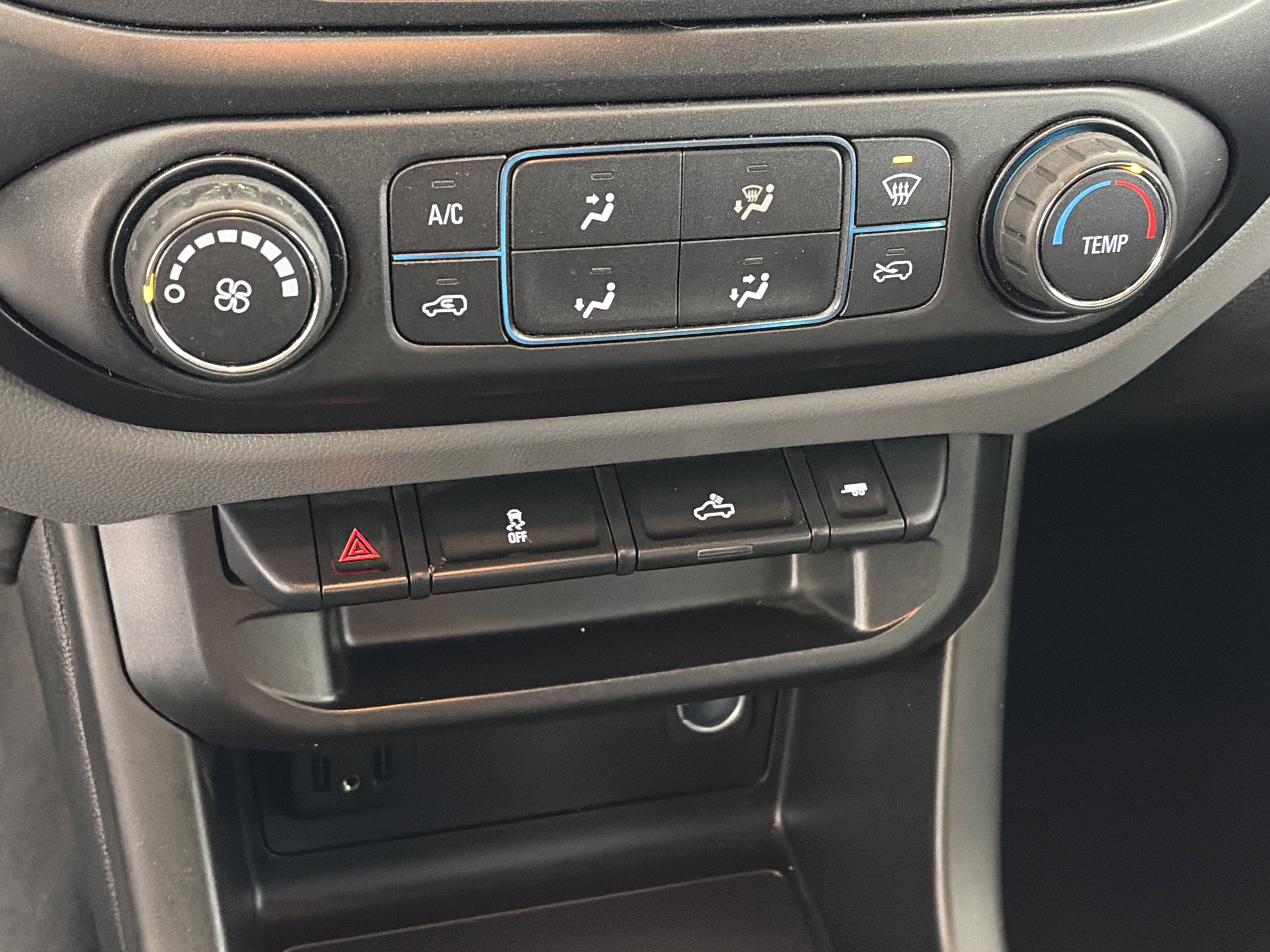 Certified 2021 Chevrolet Colorado W/T w/ Custom Special Edition image 22