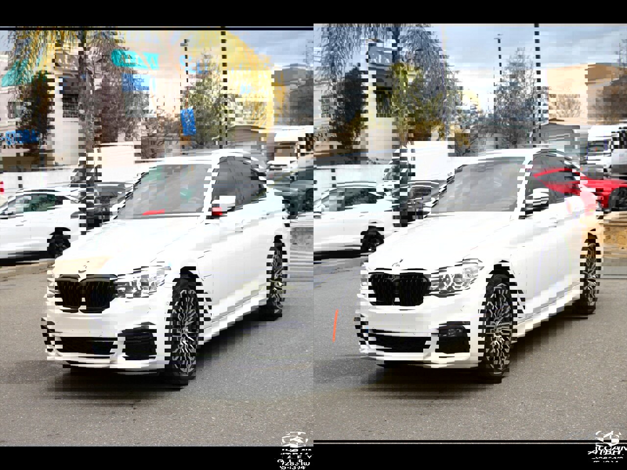 Used 2019 BMW 530e w/ M Sport Package image 4