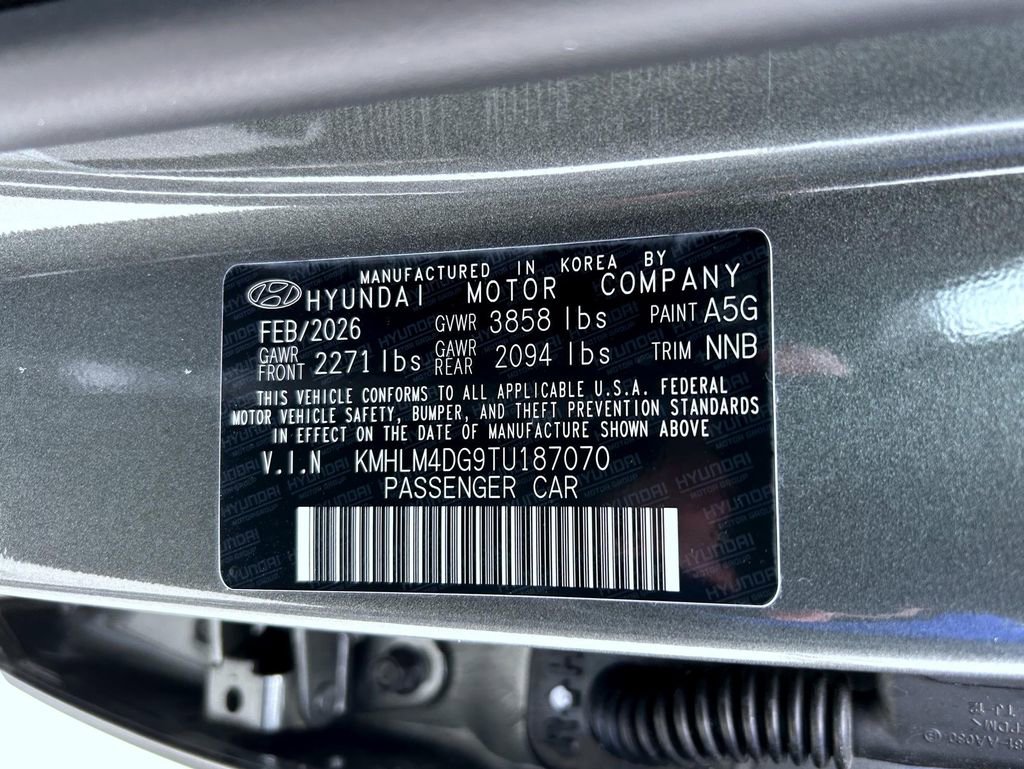 New 2026 Hyundai Elantra Sport FWD image 25