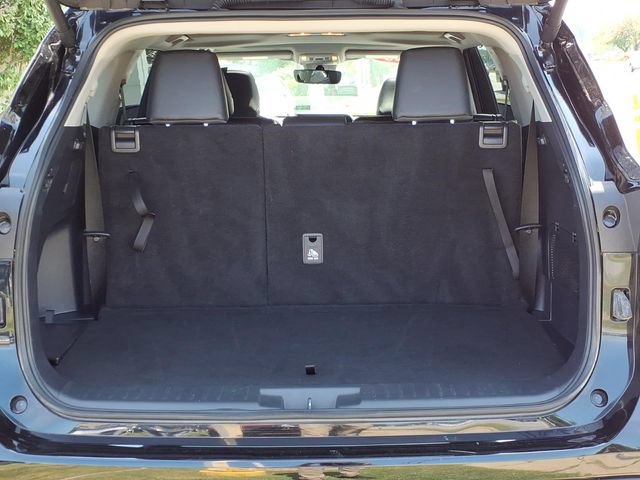 Used 2026 Toyota Highlander XLE AWD/4WD image 8