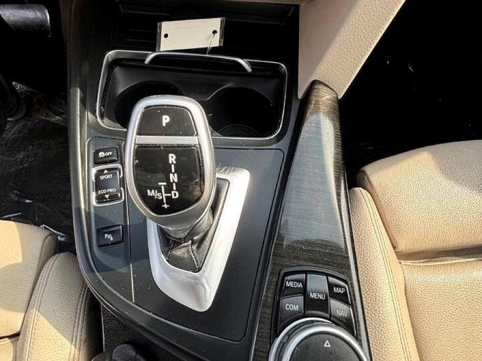 Used 2017 BMW 330i xDrive Sedan image 26