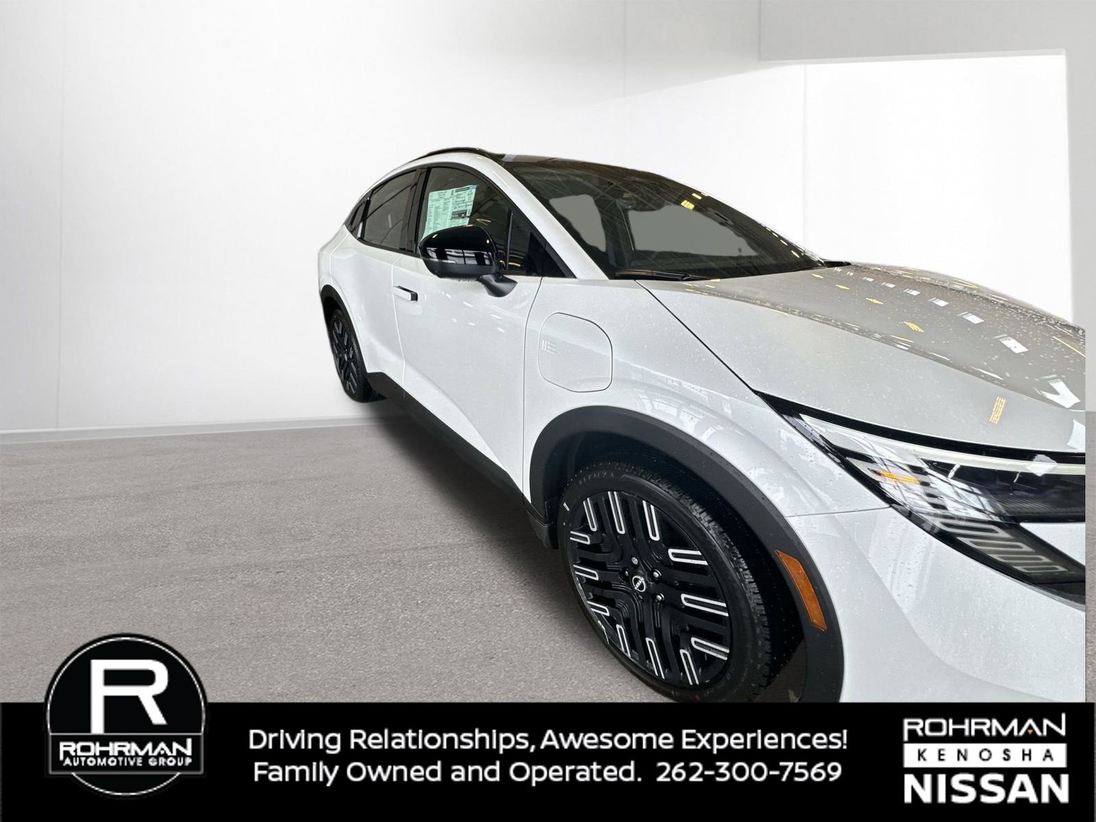 New 2026 Nissan Leaf Platinum+ w/ Cargo Package (Platinum+) image 3