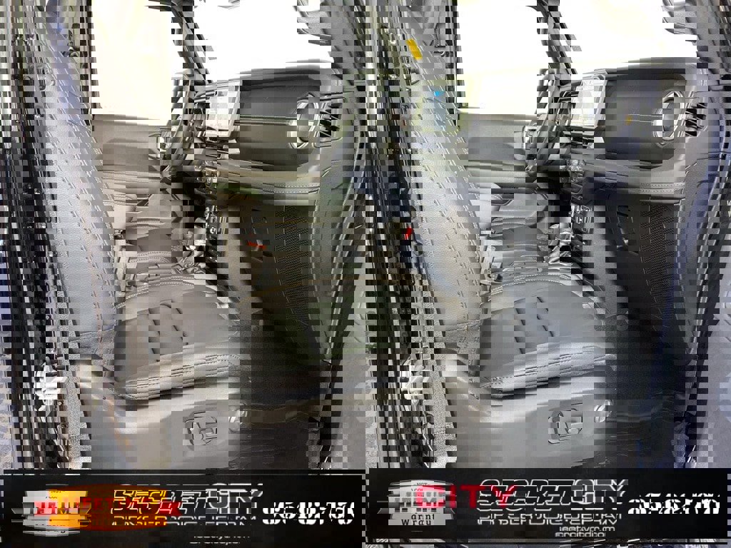 New 2026 Jeep Gladiator Sport image 35