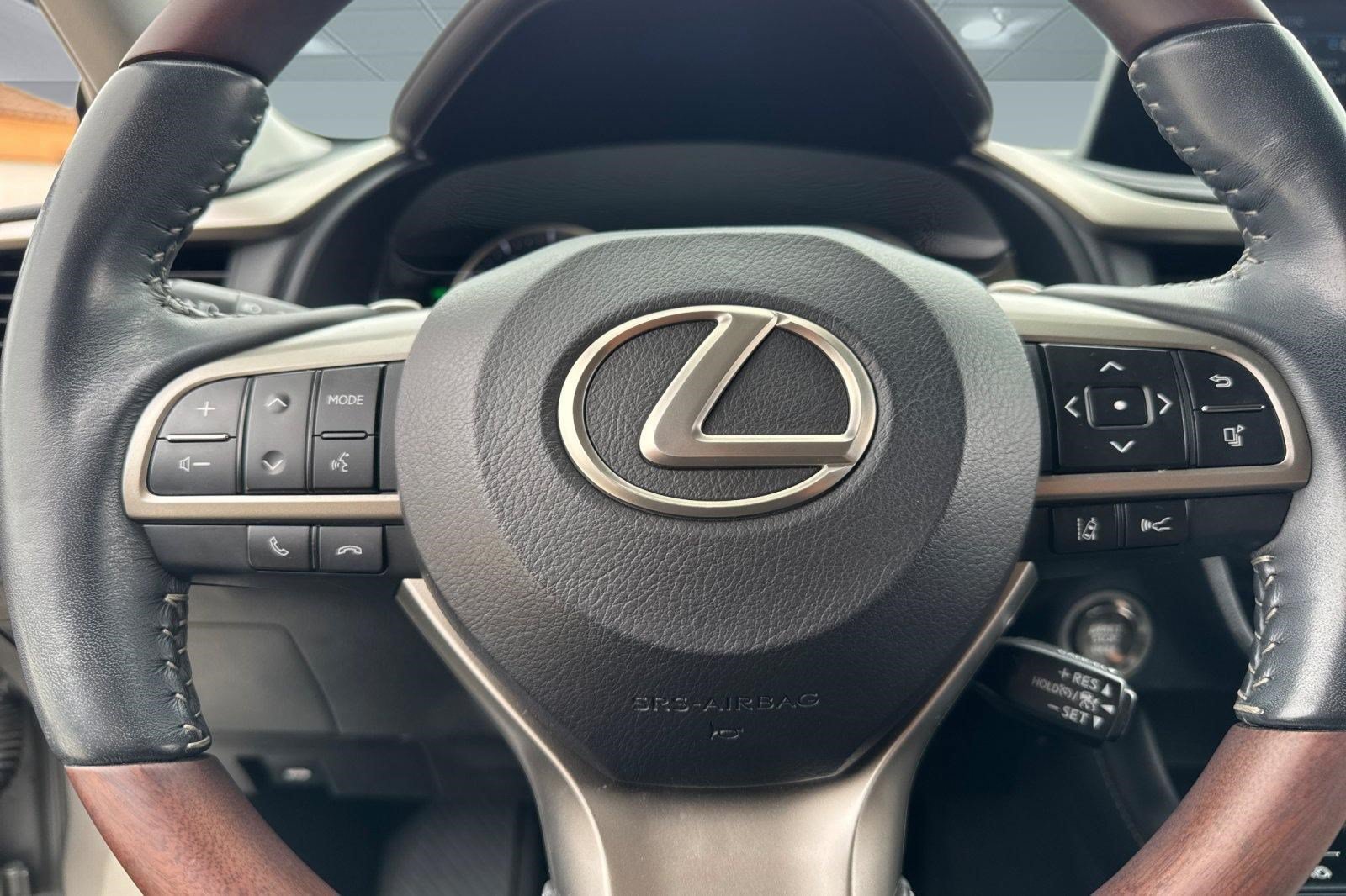 Certified 2022 Lexus RX 350 AWD w/ Premium Package image 11