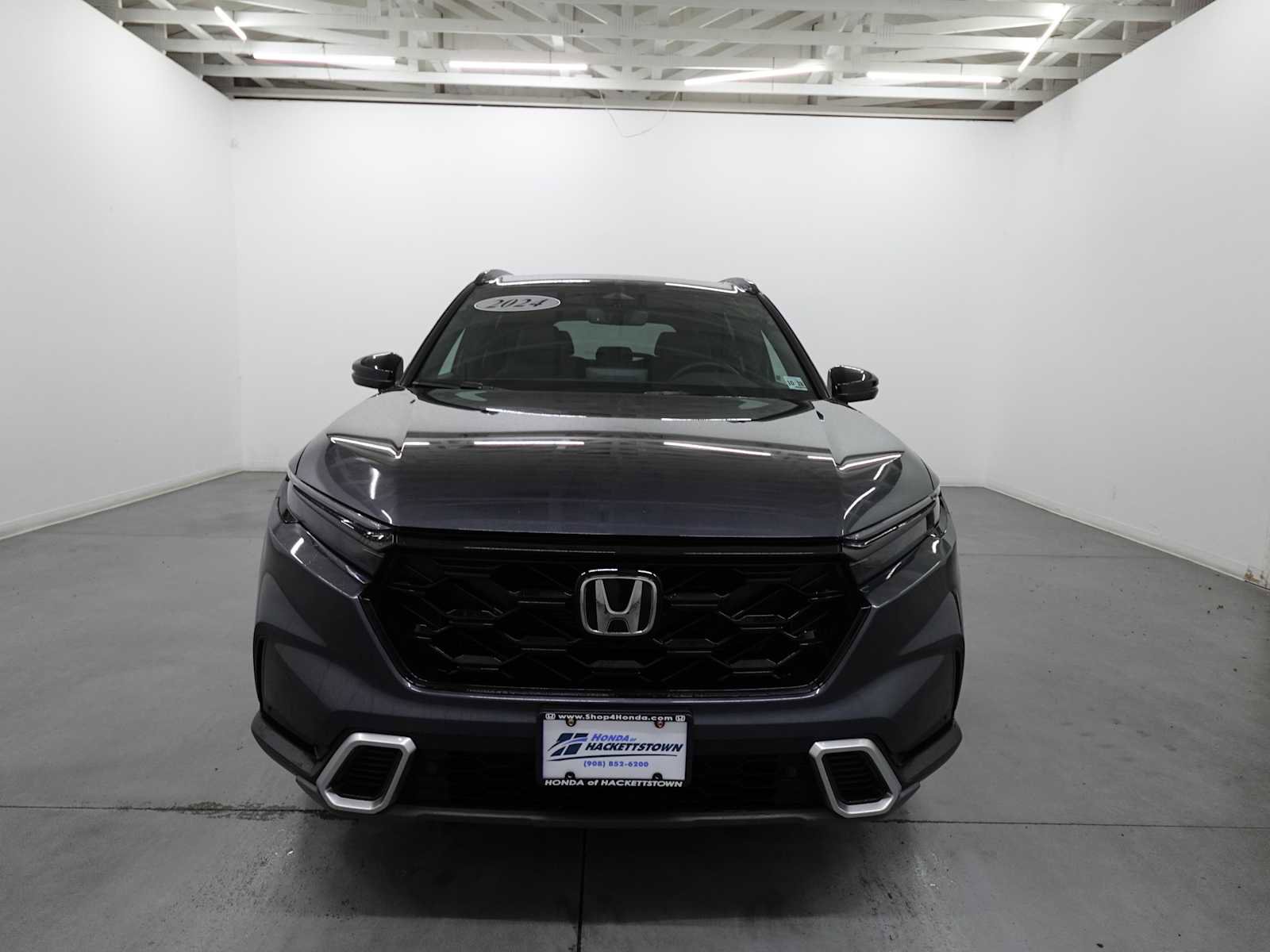 Used 2024 Honda CR-V Sport Touring image 2