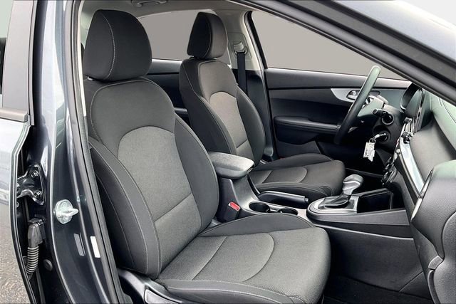 Used 2023 Kia Forte LXS w/ LXS Technology Package image 26
