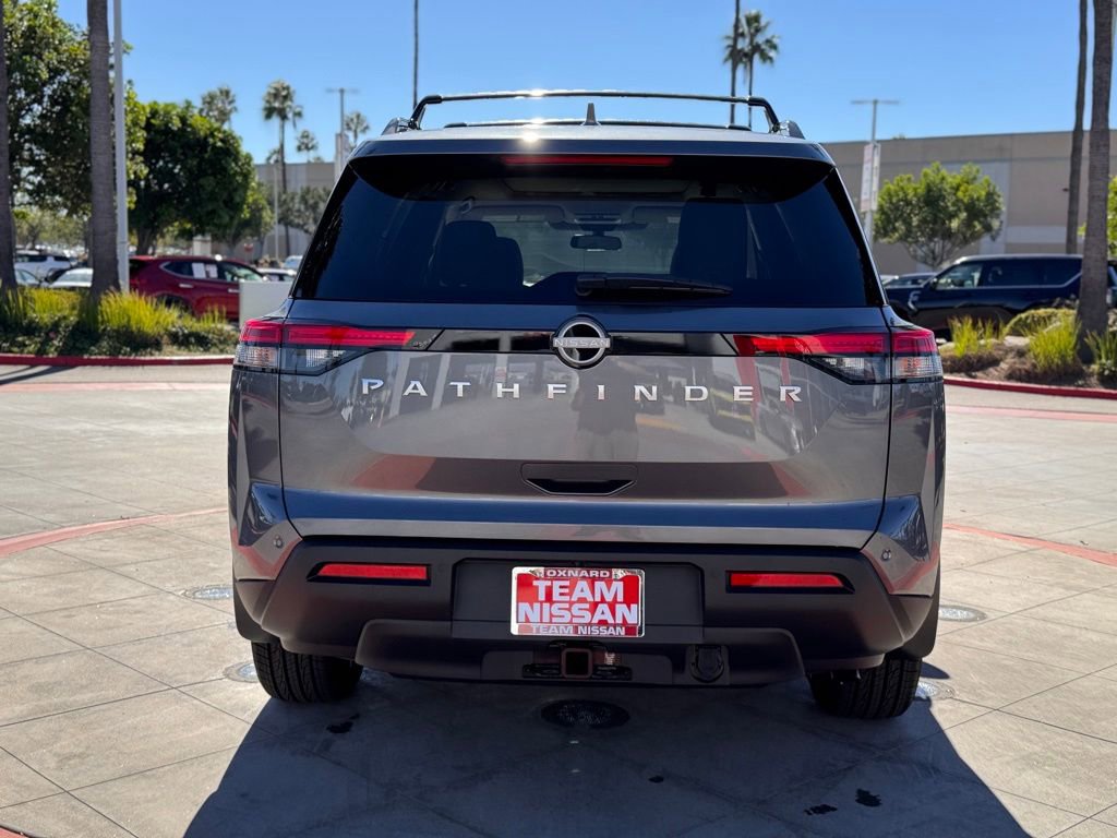 New 2025 Nissan Pathfinder SV w/ SV Premium Package image 6