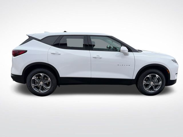 Used 2025 Chevrolet Blazer LT image 10