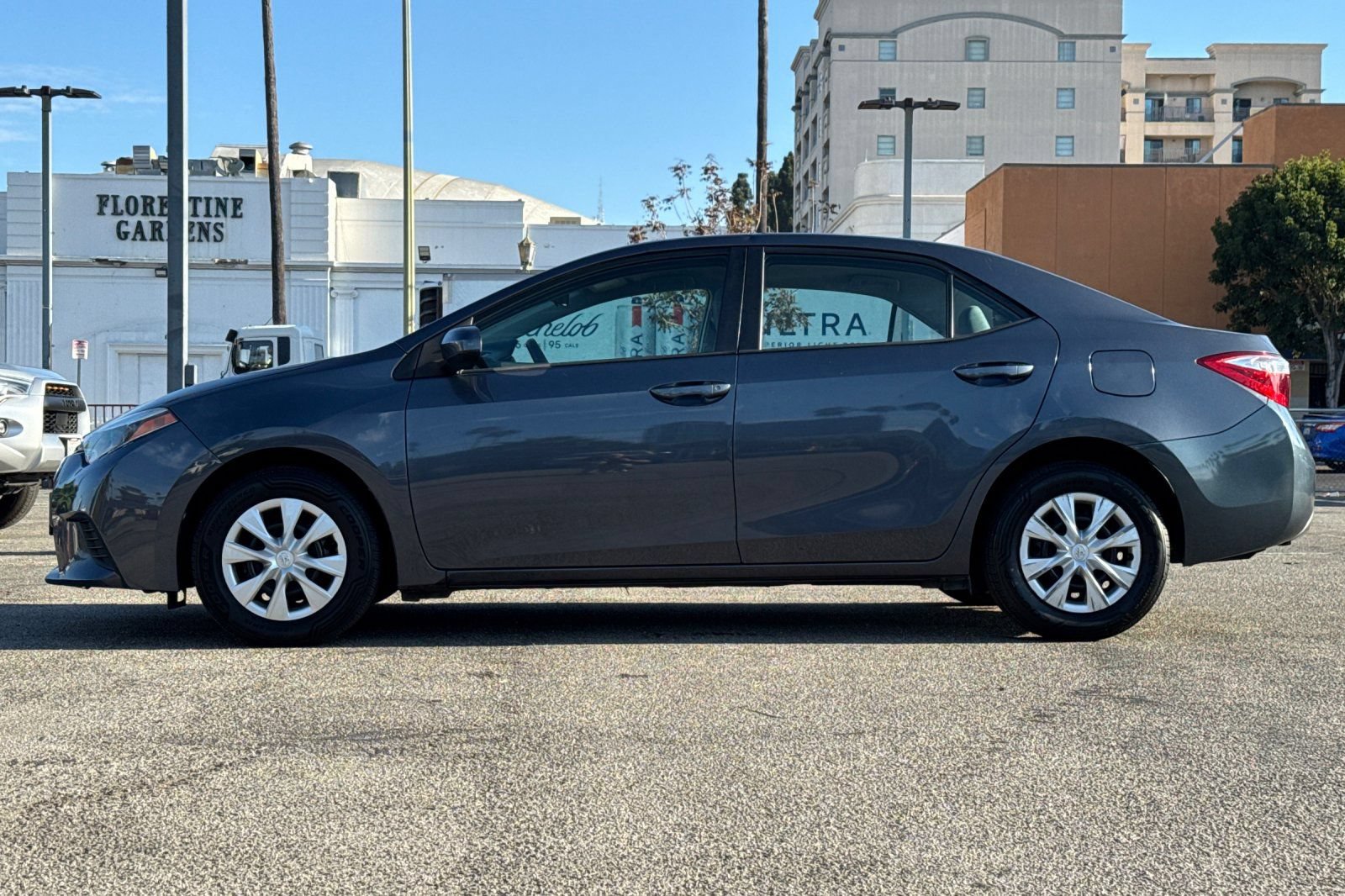 Used 2015 Toyota Corolla L FWD image 7