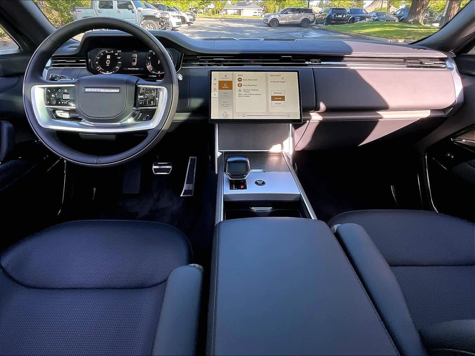 New 2026 Land Rover Range Rover SV AWD/4WD image 7
