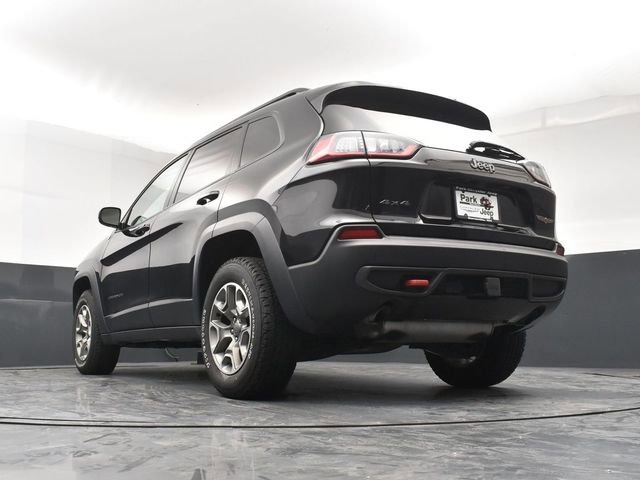 Used 2022 Jeep Cherokee Trailhawk w/ Trailer Tow Group AWD/4WD image 22