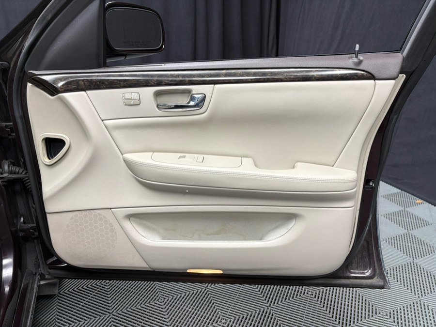 Used 2008 Cadillac DTS Luxury I FWD image 23