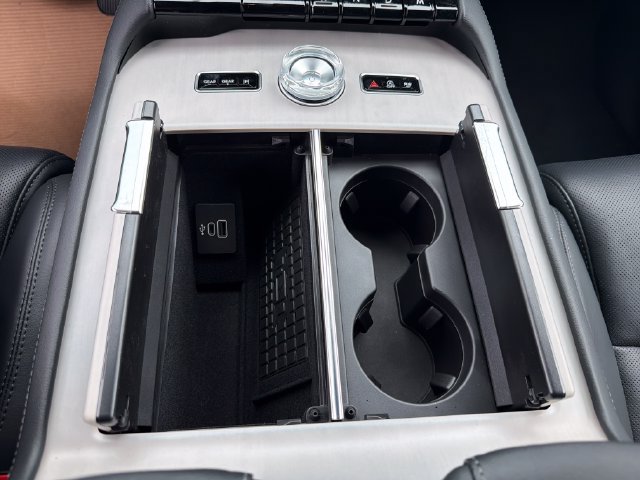New 2026 Lincoln Navigator Reserve w/ Jet Appearance Package AWD/4WD image 33