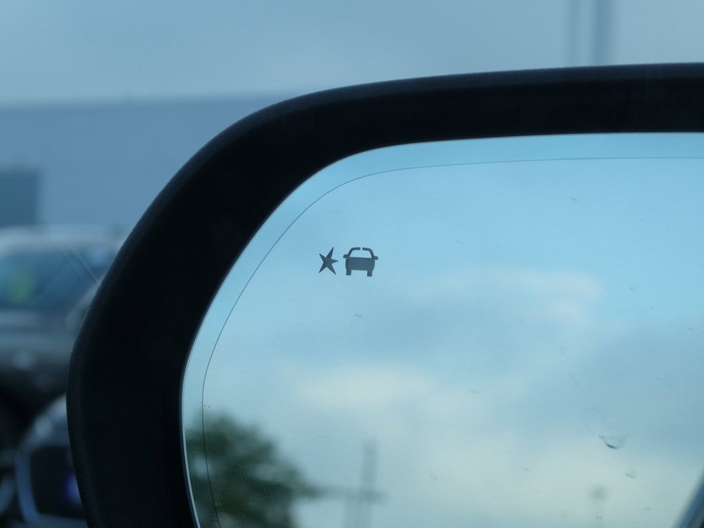 New 2026 Buick Enclave Preferred image 12