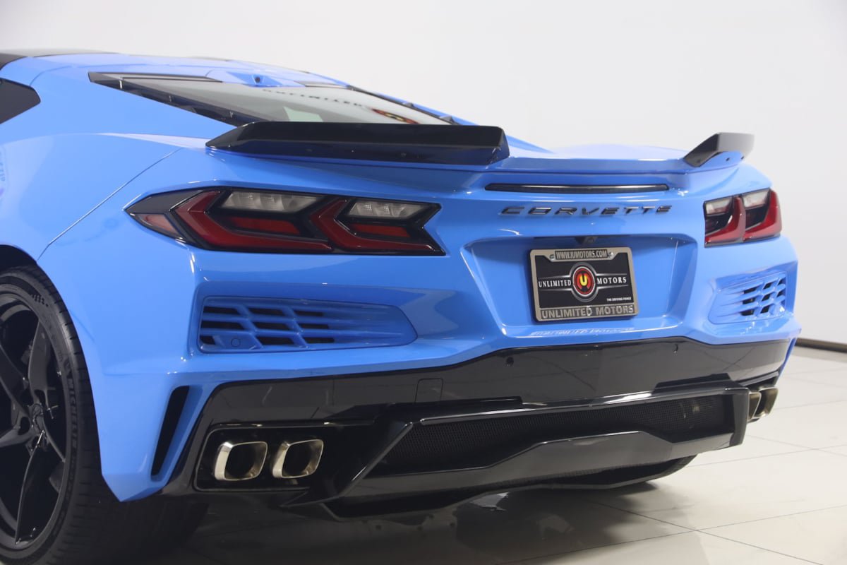 Used 2025 Chevrolet Corvette E-Ray AWD/4WD image 29