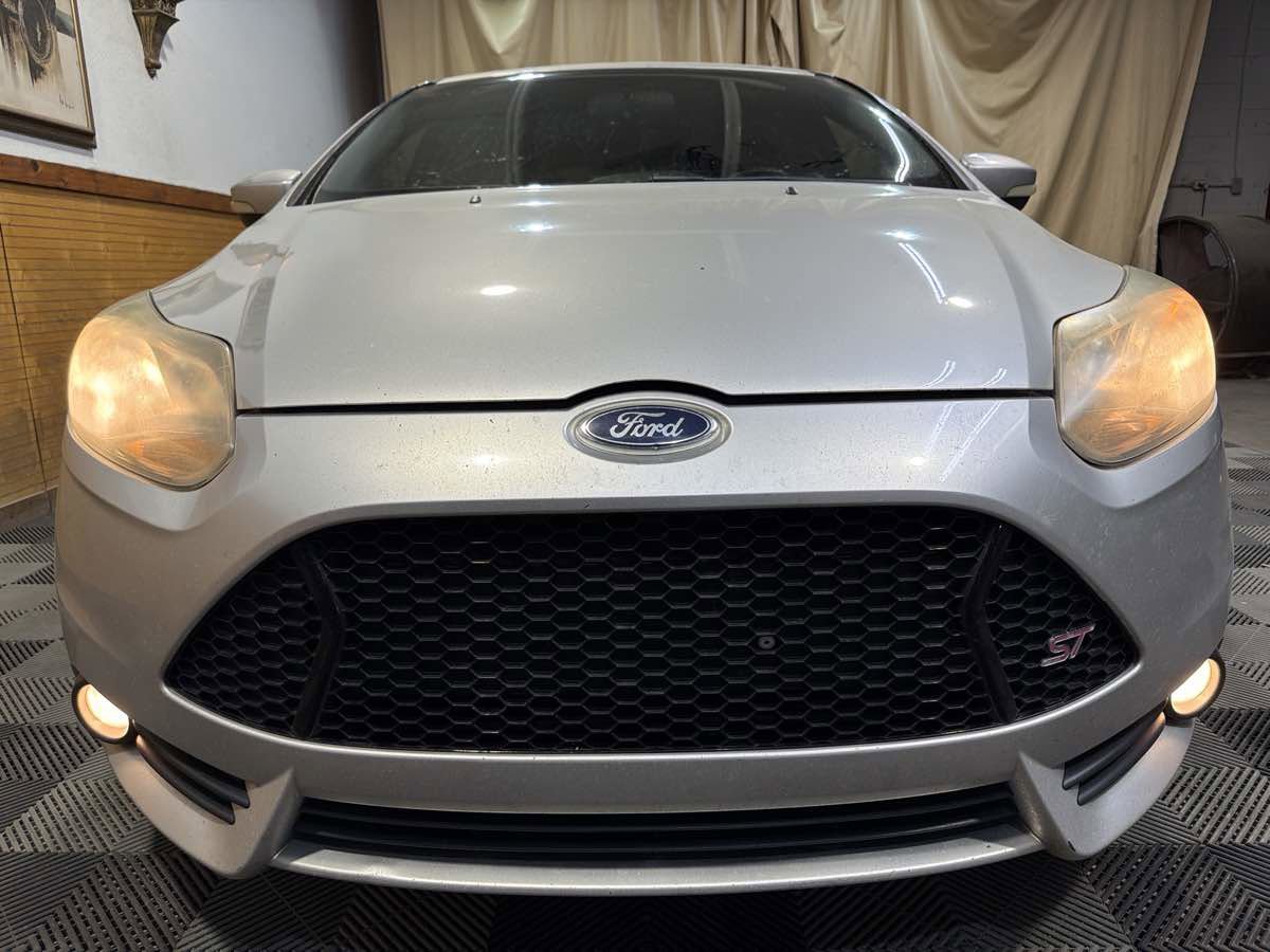 Used 2014 Ford Focus ST image 2