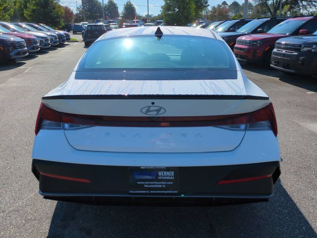 New 2026 Hyundai Elantra SEL Sport FWD image 6