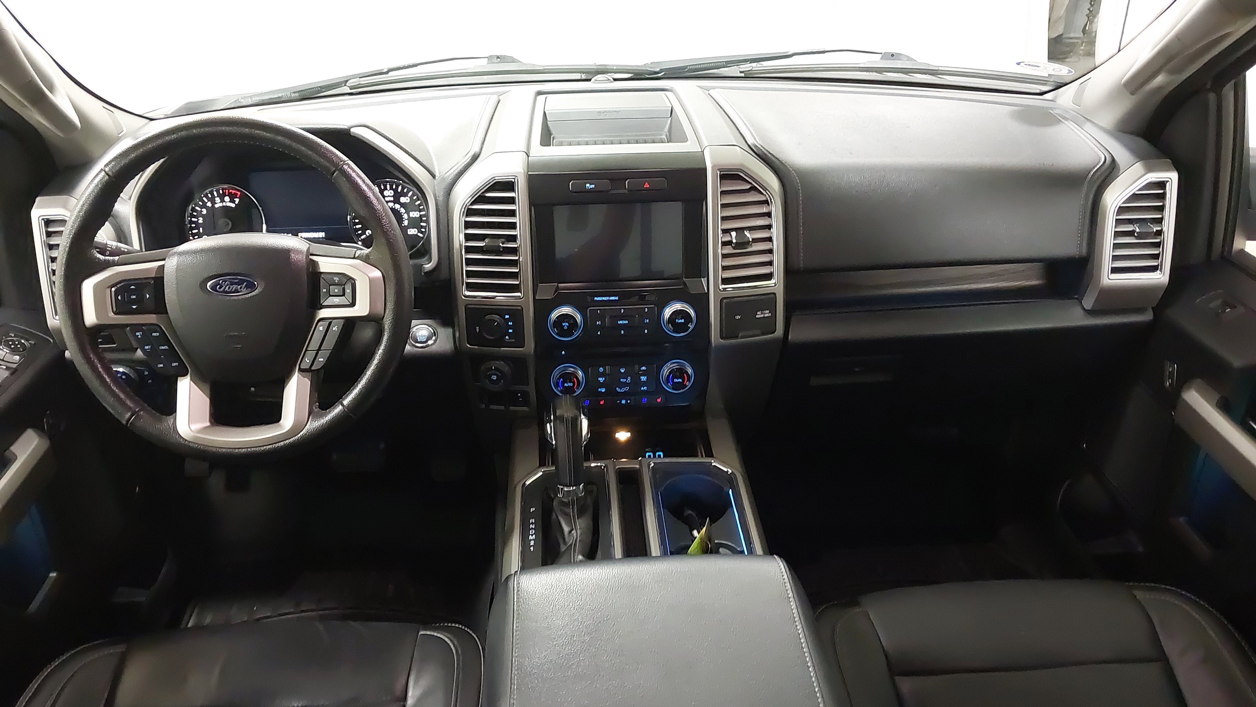 Used 2016 Ford F150 Lariat w/ Equipment Group 502A Luxury AWD/4WD image 32