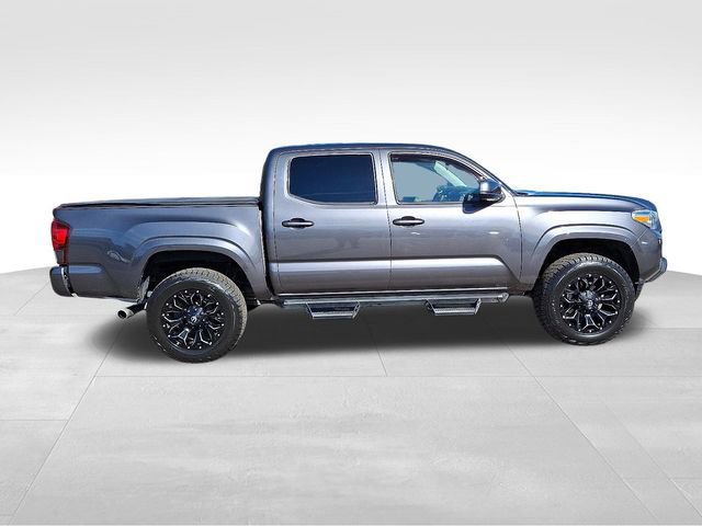 Used 2022 Toyota Tacoma SR image 9