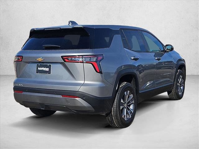 New 2026 Chevrolet Equinox LT w/ Convenience Package II image 2