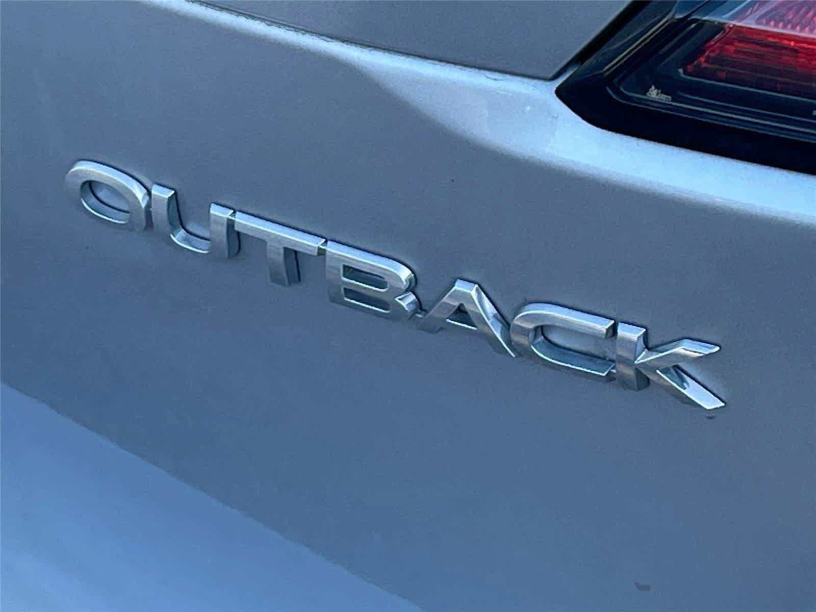 Certified 2023 Subaru Outback Premium AWD/4WD image 9