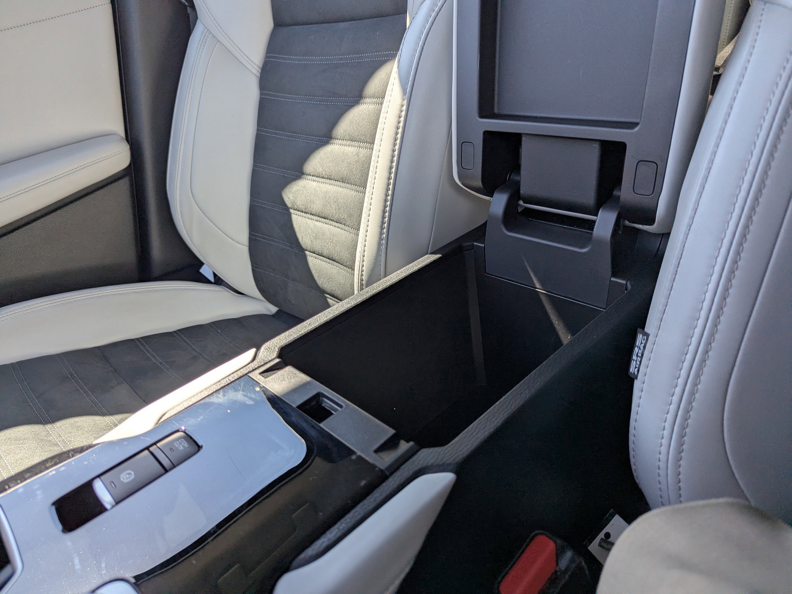 Used 2025 Mitsubishi Outlander SE AWD/4WD image 25