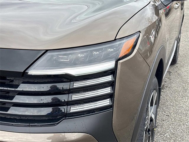 New 2026 Nissan Kicks SV w/ SV Premium Package image 12