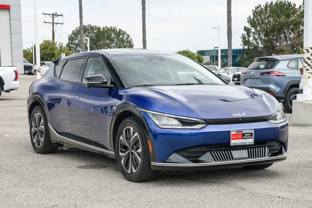 Used 2023 Kia EV6 Wind w/ Wind Technology Package AWD/4WD image 3