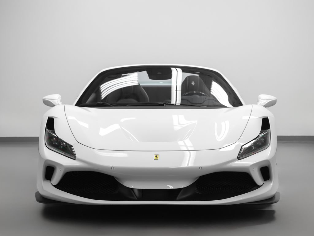 Certified 2022 Ferrari F8 Tributo RWD image 13
