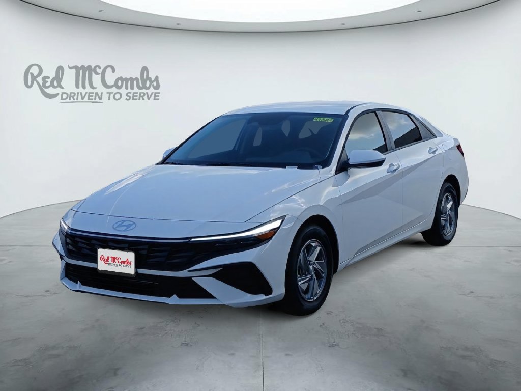 New 2026 Hyundai Elantra SE