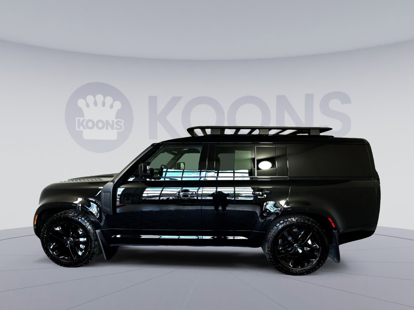 Used 2024 Land Rover Defender 130 Outbound AWD/4WD image 2