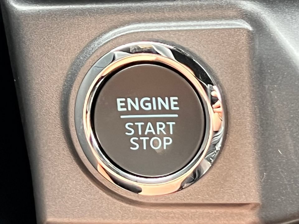 Used 2025 Ford F150 XLT w/ Equipment Group 302A MID AWD/4WD image 32