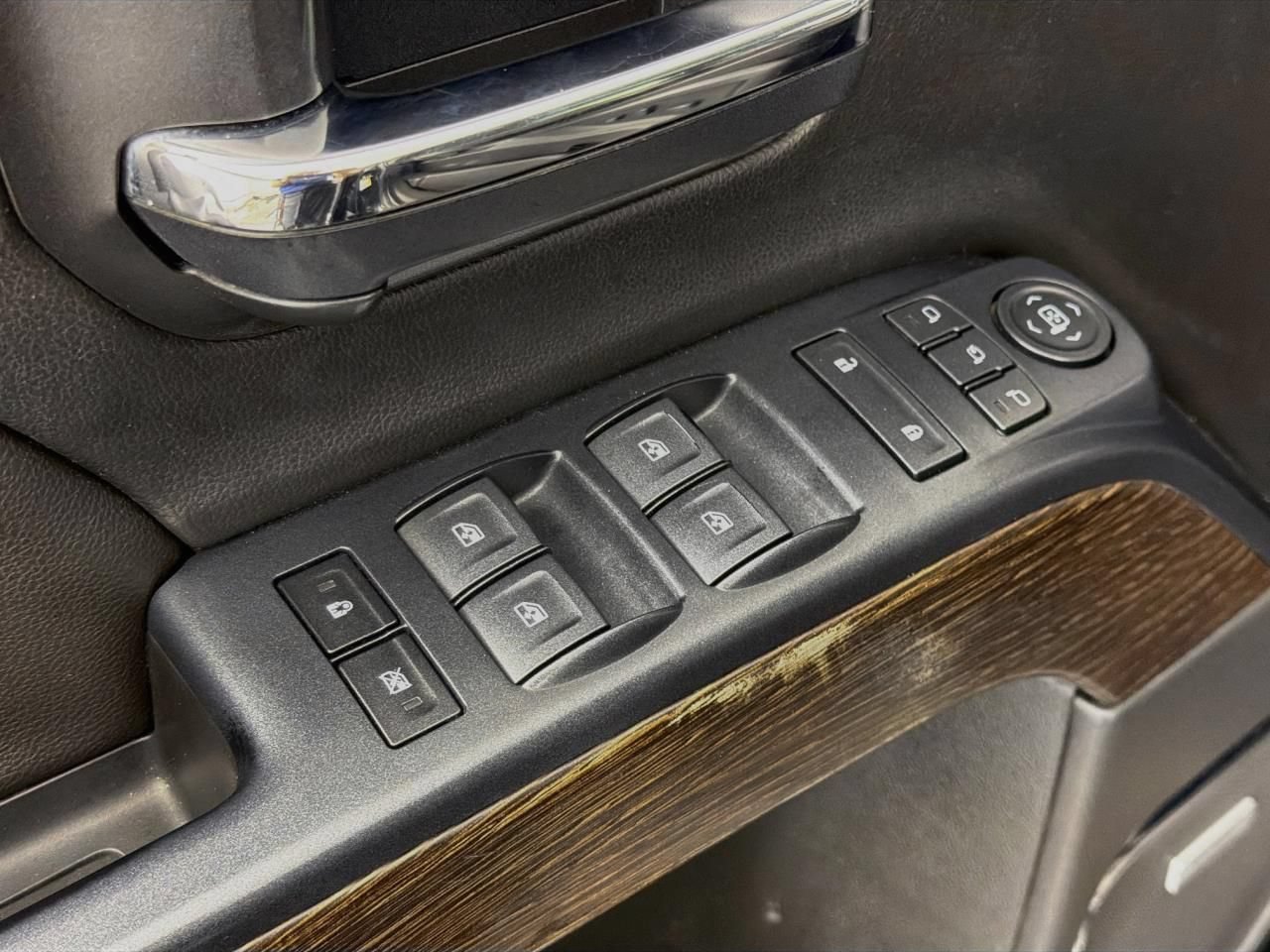 Used 2017 GMC Sierra 1500 Denali AWD/4WD image 21