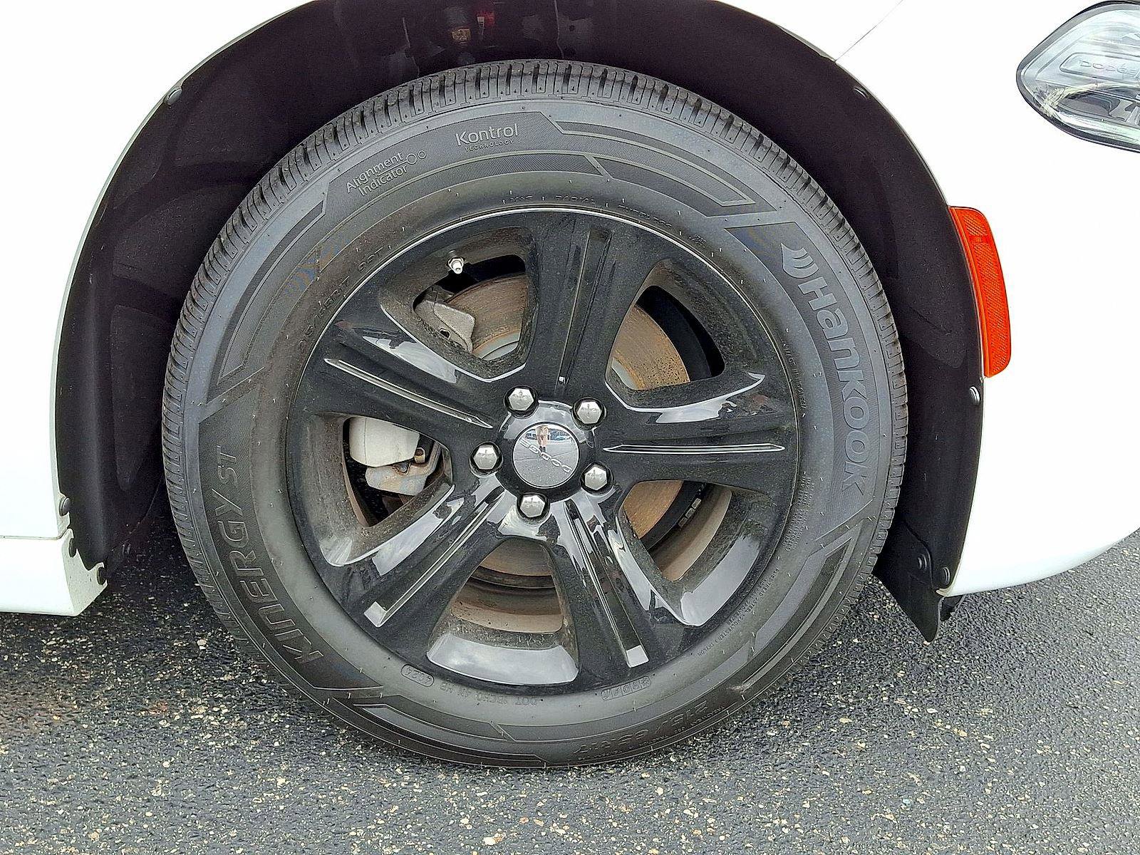 Used 2023 Dodge Charger SXT image 25