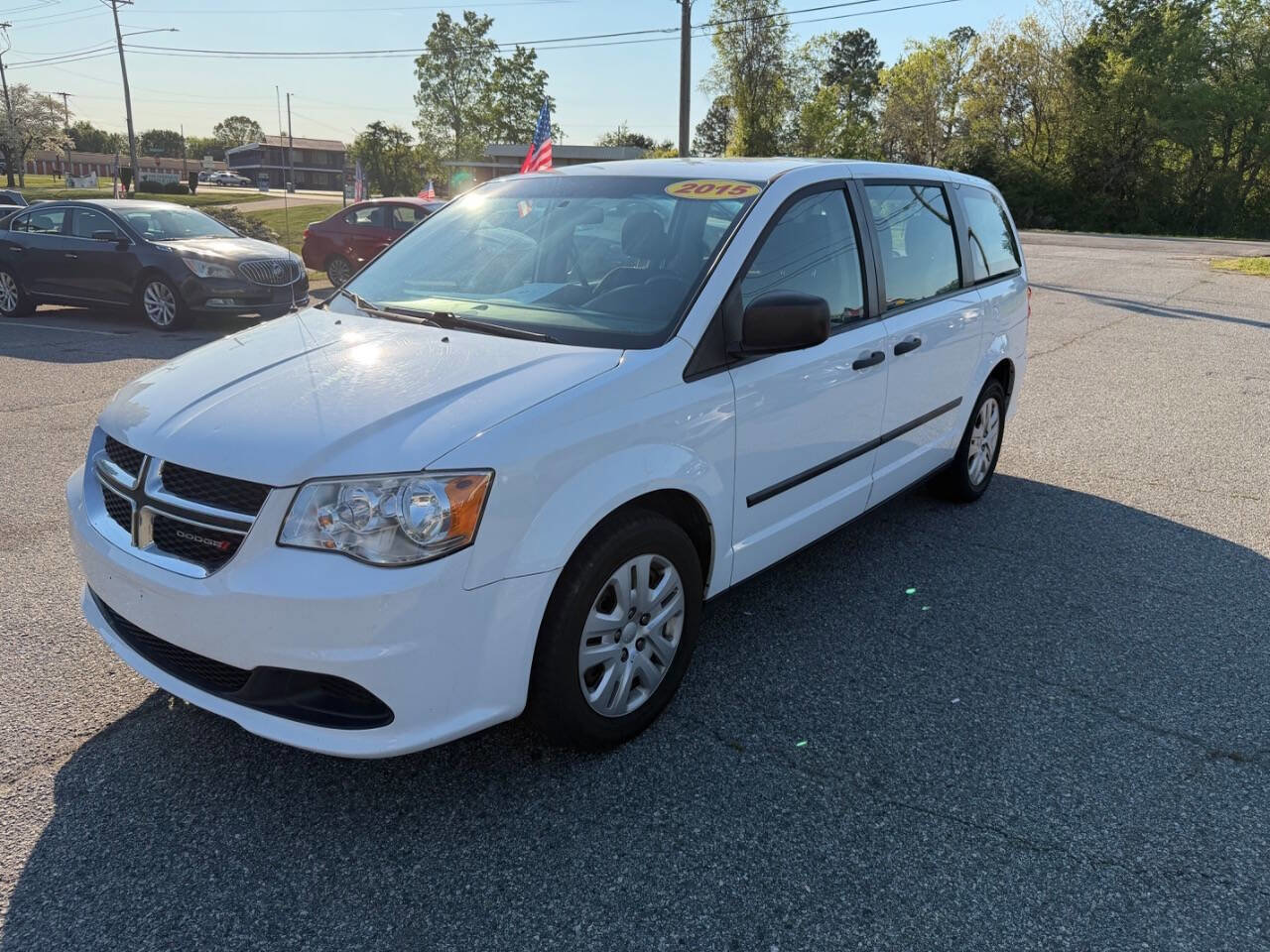 Used 2015 Dodge Grand Caravan American Value Package image 2