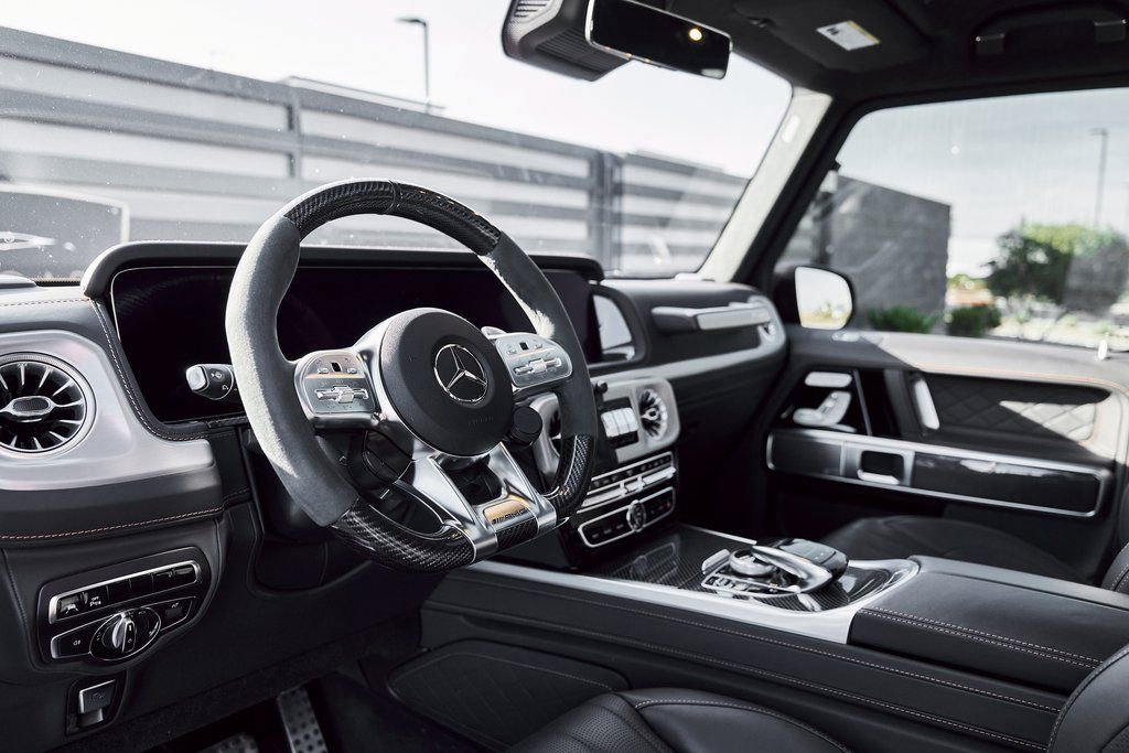 Used 2024 Mercedes-Benz G 63 AMG 4MATIC image 2