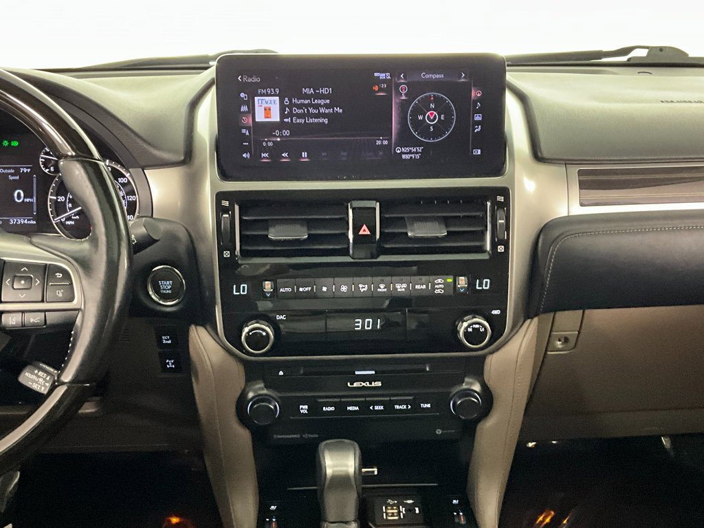 Used 2022 Lexus GX 460 Premium w/ Premium Package image 12