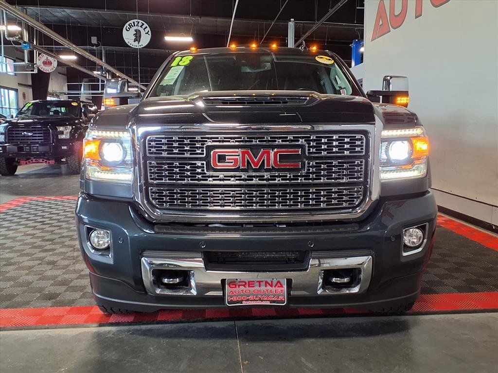 Used 2018 GMC Sierra 3500 Denali w/ Duramax Plus Package image 2