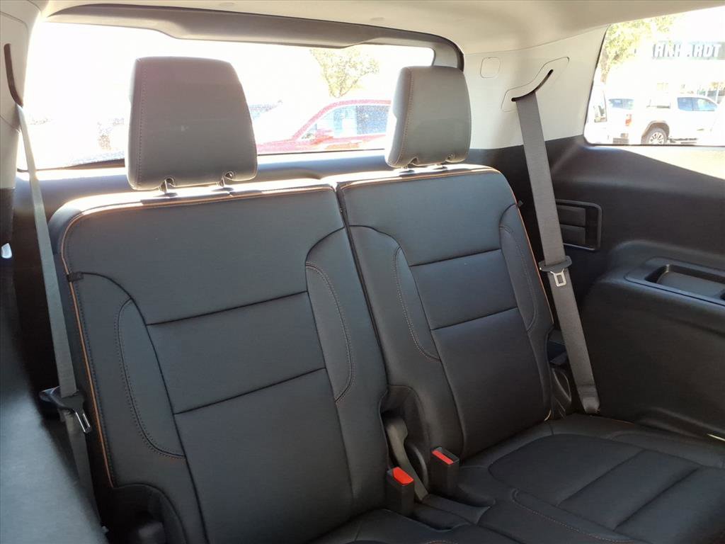 Used 2023 GMC Acadia AT4 w/ Trailering Package image 15