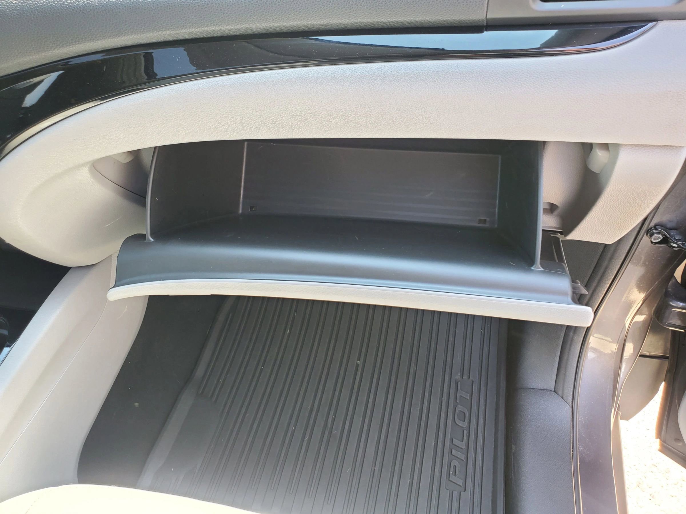 Used 2017 Honda Pilot Touring image 61