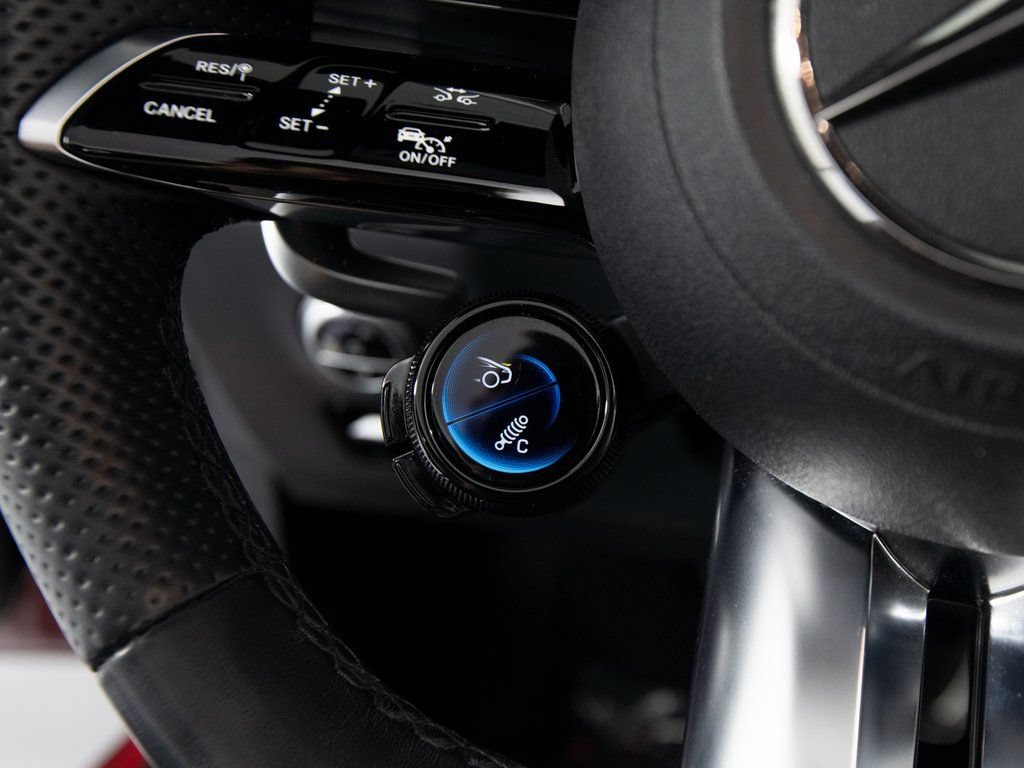 Used 2022 Mercedes-Benz SL 63 AMG 4MATIC image 21
