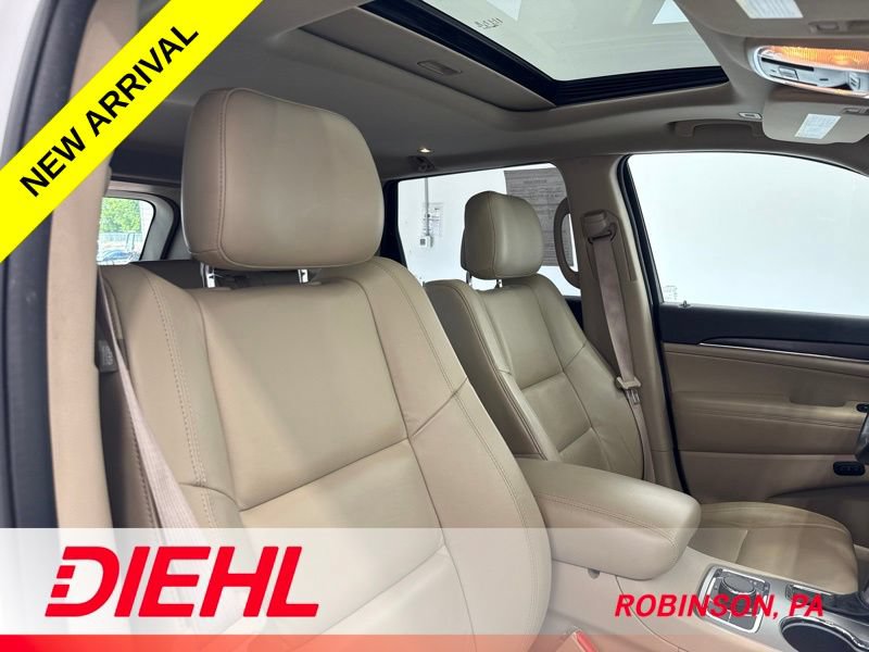 Used 2018 Jeep Grand Cherokee Limited AWD/4WD image 14