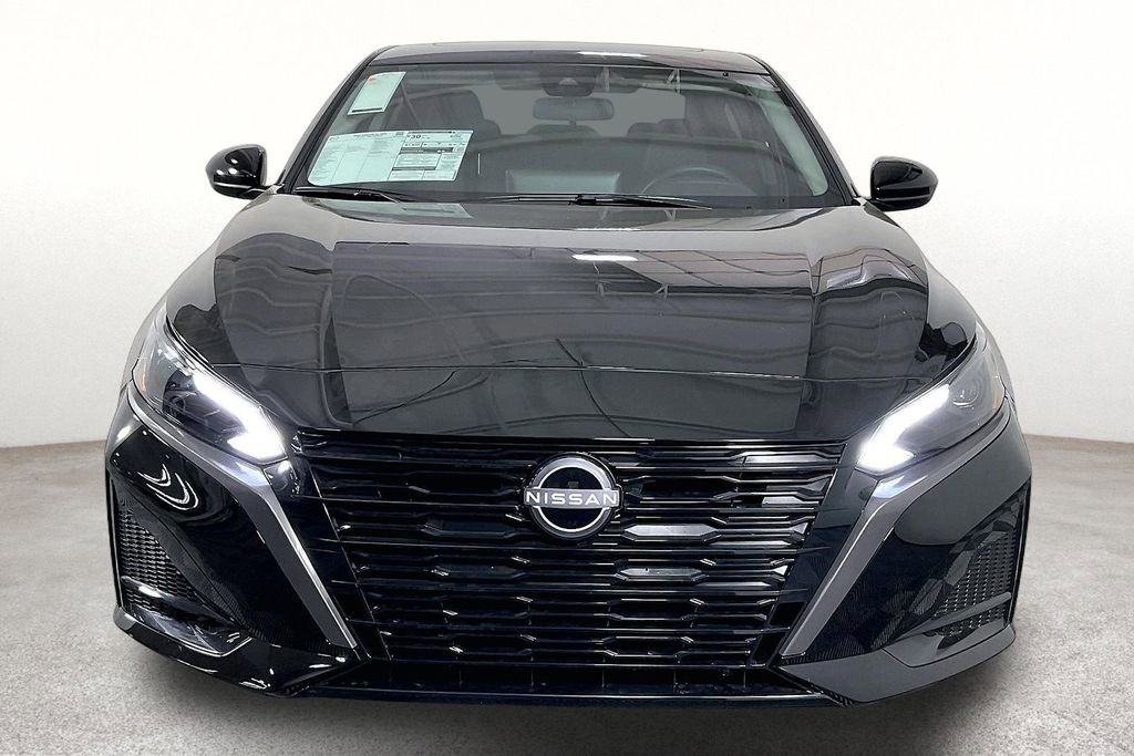 New 2026 Nissan Altima 2.5 SV w/ SV Special Edition Package image 40