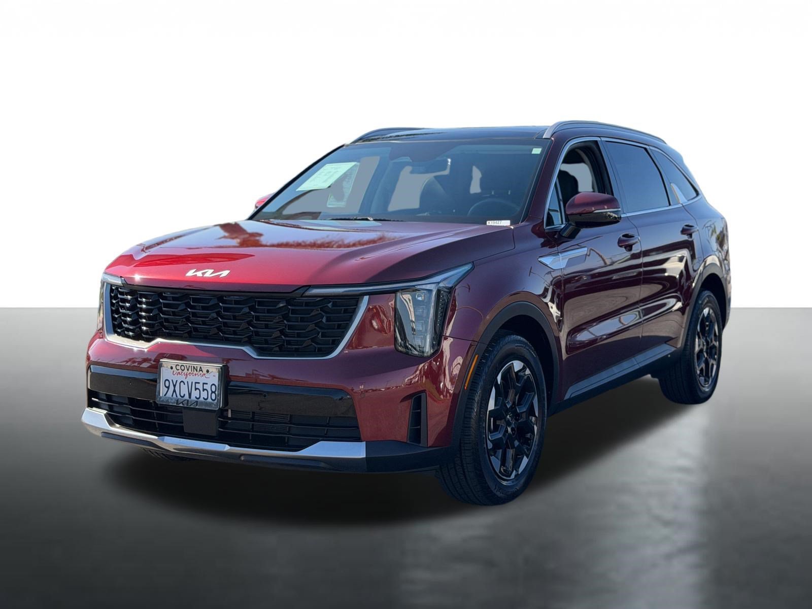 Certified 2025 Kia Sorento S w/ Panoramic Sunroof Package FWD image 4