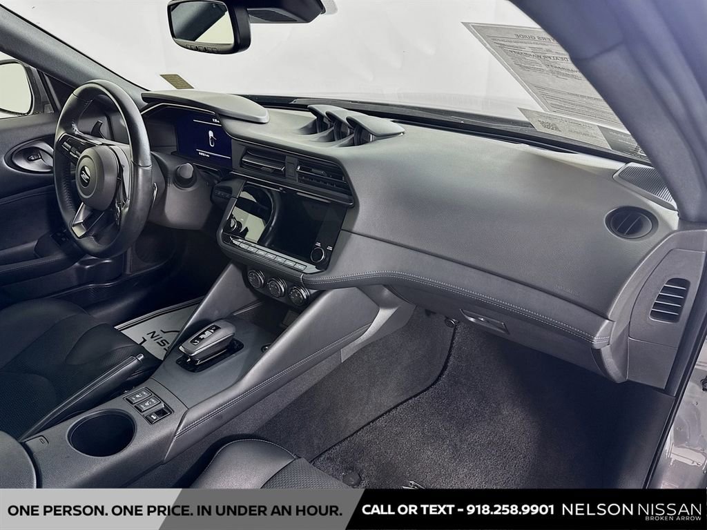 Certified 2024 Nissan Z Performance w/ Floor Mat Package image 27