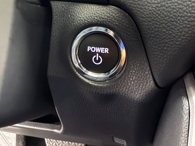 Used 2024 Toyota RAV4 SE image 15